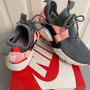 Nike Air Hurache City Low